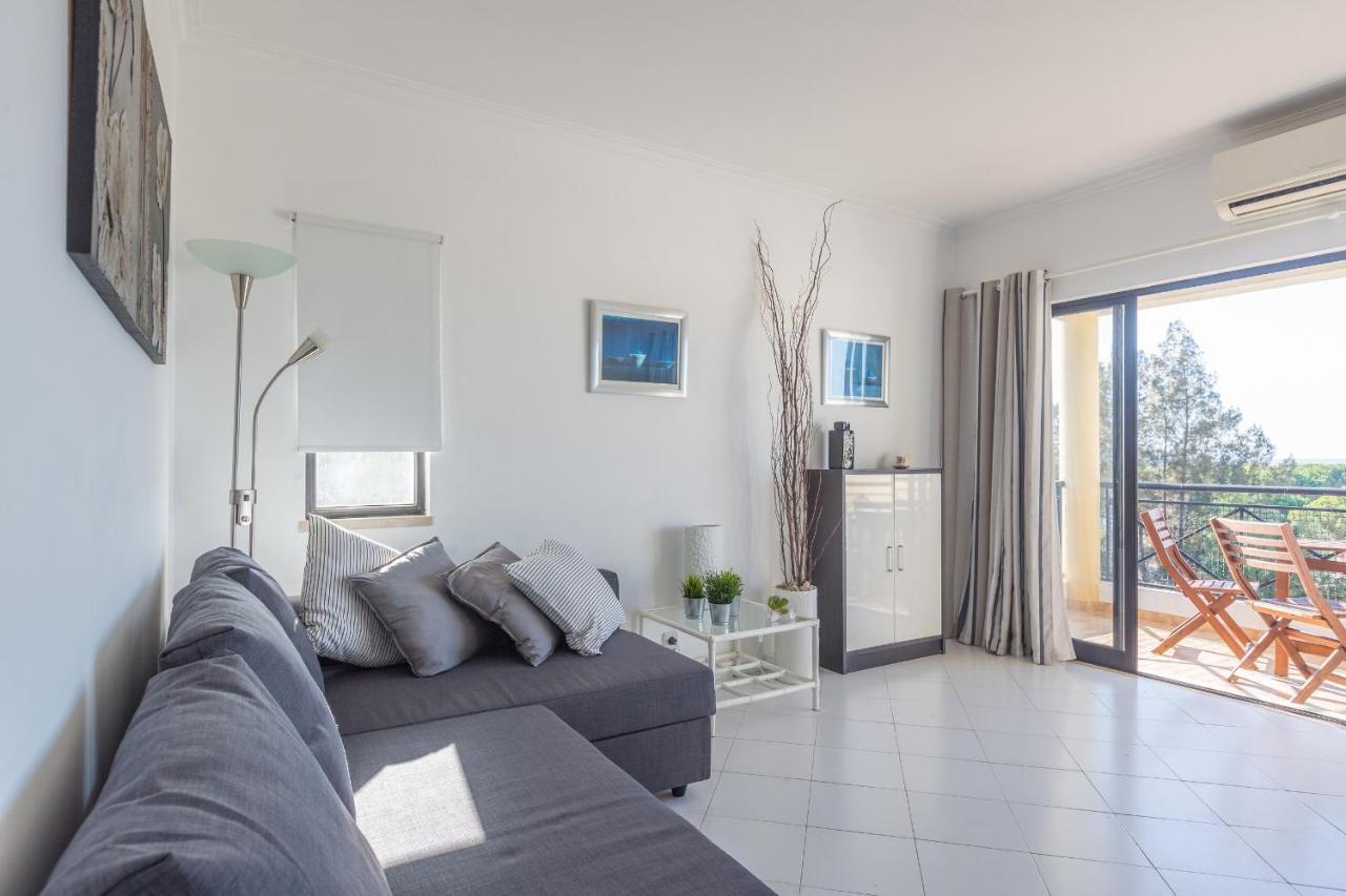 Modern Floor 60m2 - Balcony With Pool & Sea View - Appartamento Vilamoura